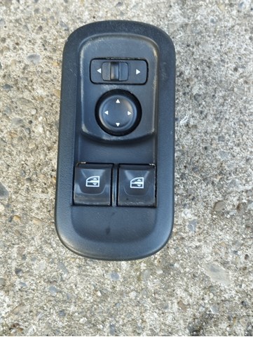  Renault (RVI) 255704283R cena, od 62,65 USD