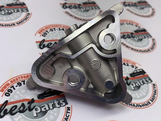 LR138833 Land Rover Napinacz łańcucha rozrządu