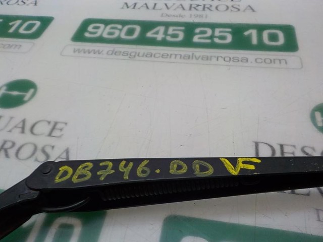  Ramię wycieraczki szyby przedniej Citroen Berlingo 