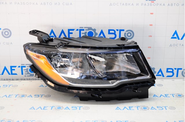 Reflektor prawy TYC 209981A01A cena, od 181,31 USD