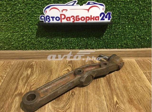 Wahacz zawieszenia przedniego górny lewy Iveco 93815025