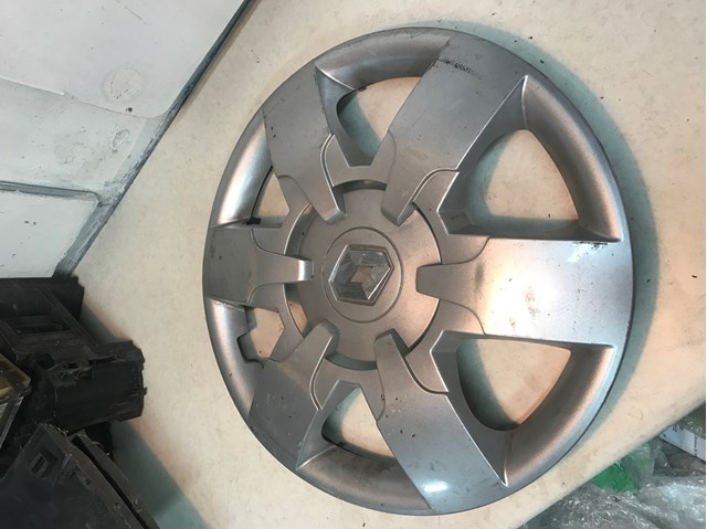 Kołpak do obręczy koła 403150037R Renault (RVI)