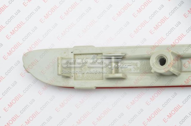 Lampa odblaskowa zderzaka tylnego prawa 3314207R Koito