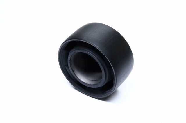 M25V731 RBI Silentblock tylnej belki