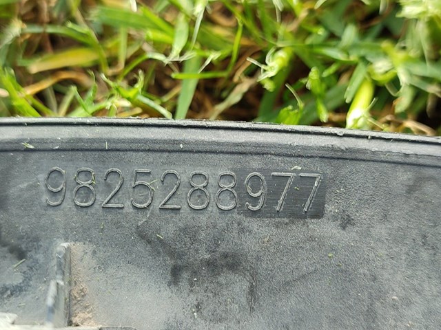  Peugeot/Citroen 9825288977 cena, od 39,21 USD