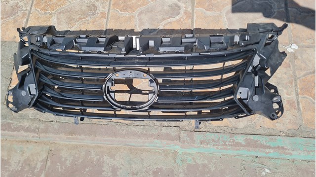 Atrapa chłodnicy Toyota 5311133450 cena, od 117,64 USD