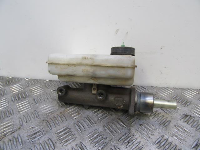21030199 Iveco Główny cylinder hamulców
