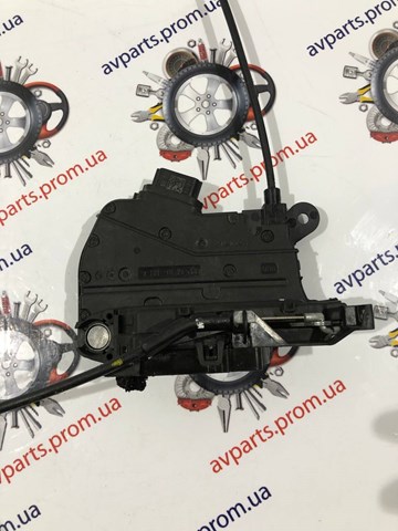 Zamek drzwi przednich prawych Opel 93457081 cena, od 117,53 USD