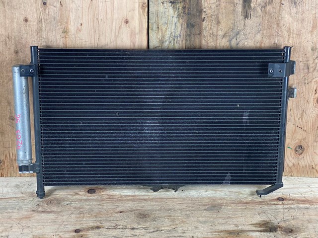 Chłodnica klimatyzacji Subaru 73210SA000 cena, od 142,58 USD