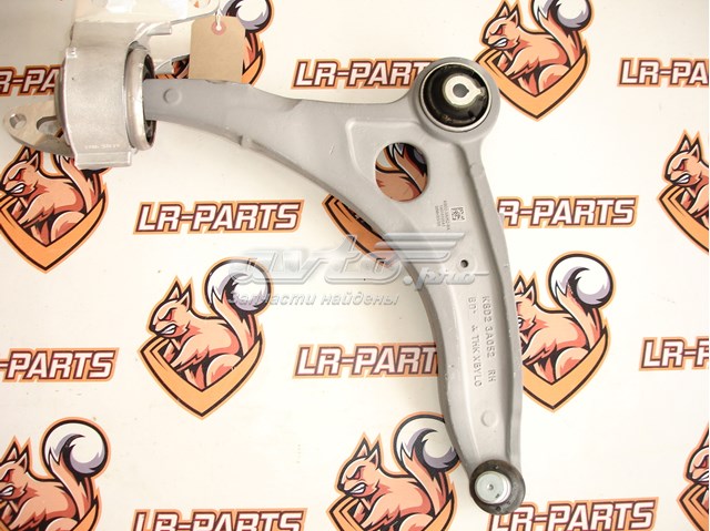 Wahacz zawieszenia przedniego dolny prawy Land Rover LR114248 cena, od 152,15 USD