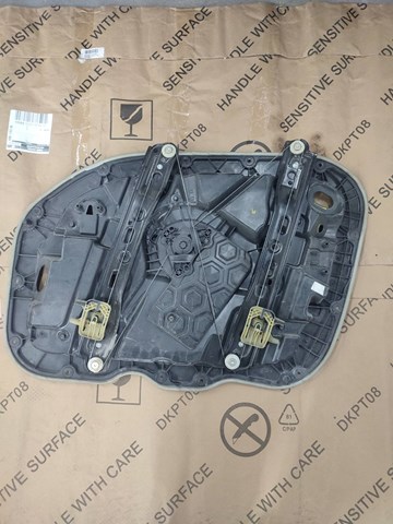  Mechanizm podnoszenia szyby drzwi przednich lewych Volvo XC40 