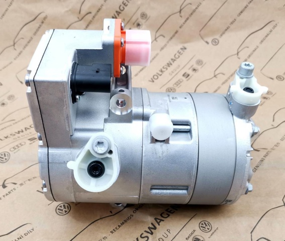 Sprężarka klimatyzacji VAG 3GD816803D