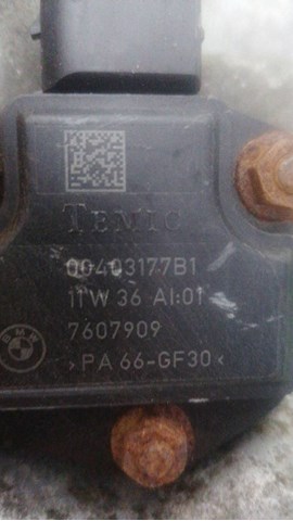  BMW 7635651
