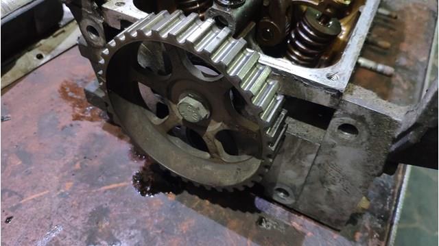 Do koszyka 7701472681 Renault (RVI) Śruba głowicy cylindrów