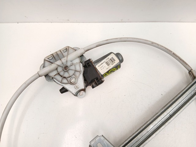 8200467967 Nissan/Infiniti Mechanizm podnoszenia szyby drzwi przednich prawych
