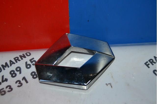 Emblemat na klapę bagaznika (znaczek firmowy) do Renault Megane III BZ0, BZ1, B3