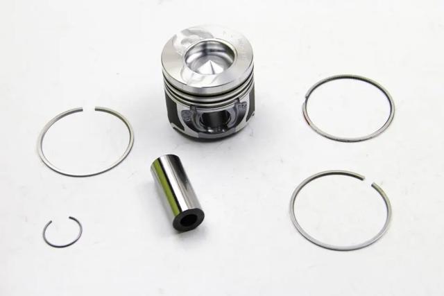 Tłok, komplet do jednego cylindru, STD Renault (RVI) 120A10538R cena, od 98,32 USD