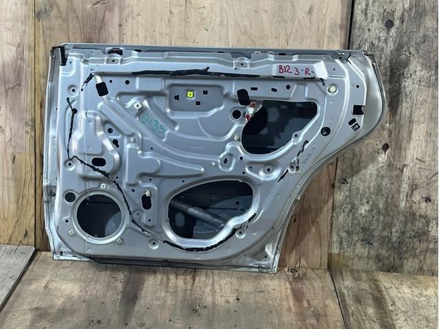 Drzwi tylne prawe do Subaru Legacy III BE, BH