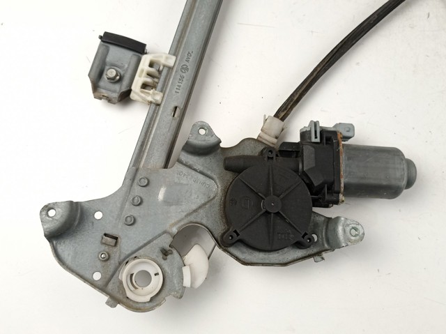 Do koszyka Mechanizm podnoszenia szyby drzwi przednich prawych Rover 75  RJ