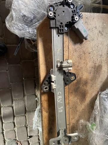 72710SWAA02 Honda mechanizm podnoszenia szyby drzwi tylnych prawych