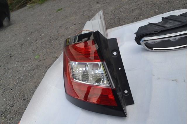 Lampa zespolona tylna lewa VAG 6V9945095 cena, od 57,09 USD