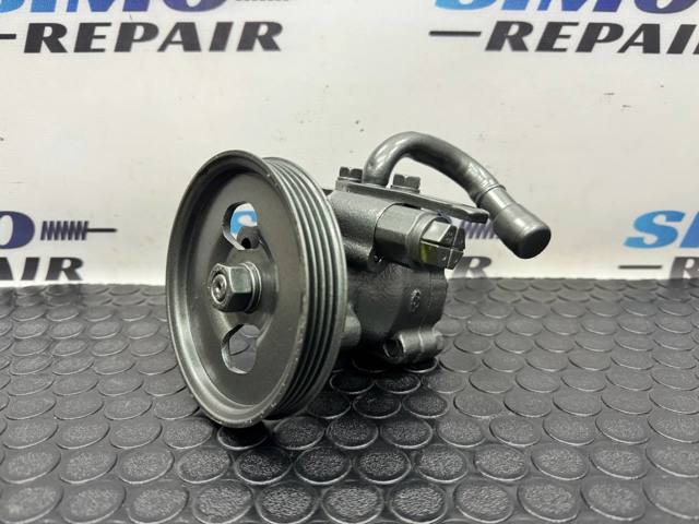 Do koszyka 571004A100 Hyundai/Kia Pompa wspomagania hydraulicznego kierownicy