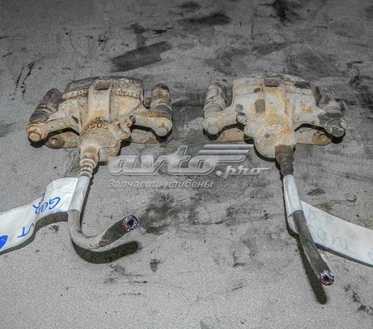 MB950195 Mitsubishi Zacisk hamulcowy tylny lewy