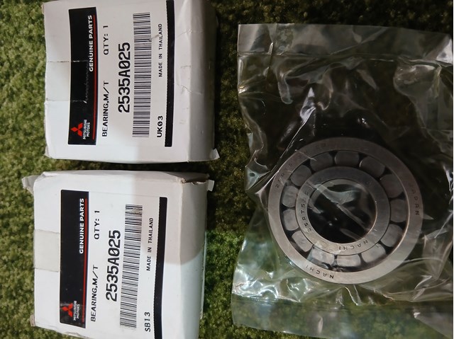 Łożysko skrzyni biegów do Mitsubishi Pajero SPORT II KH