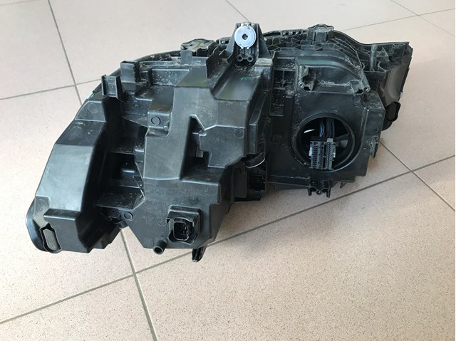  BMW 63118496150