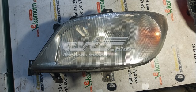 Do koszyka A9018201461 Mercedes Reflektor lewy