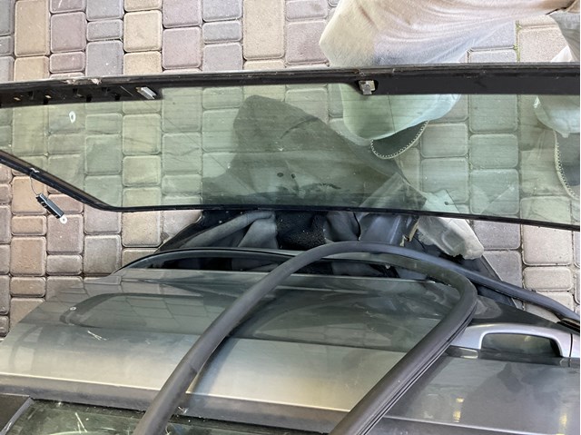 Do koszyka 7407D22 XYG Szyba tylna