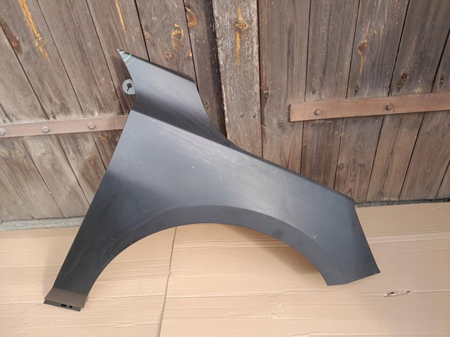 Błotnik przedni prawy do Ford Focus IV HP