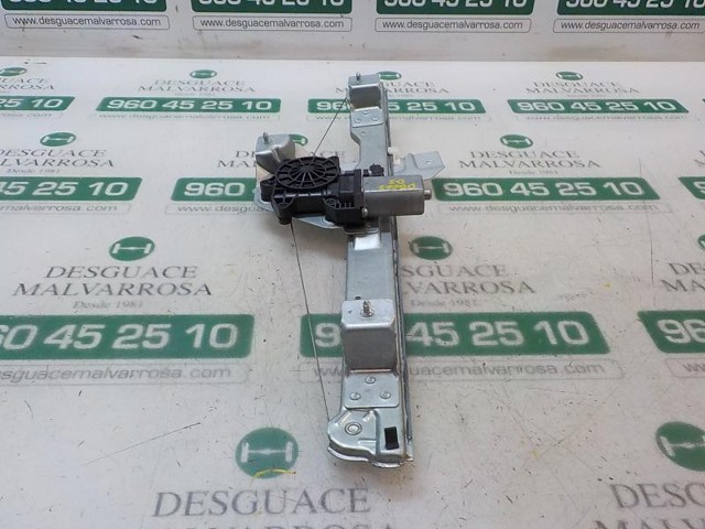 Mechanizm podnoszenia szyby drzwi przednich lewych Renault (RVI) 807213506R cena, od 90,10 USD