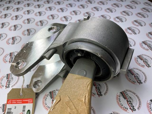 Do koszyka LR166007 Land Rover Wahacz zawieszenia przedniego dolny lewy