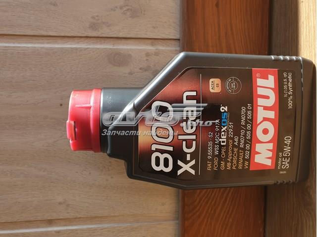 854111 Motul Olej do silnika