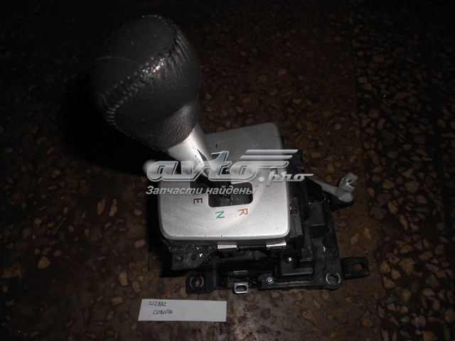 Do koszyka Mechanizm zmiany biegów (cięgno) Toyota Corolla  E15