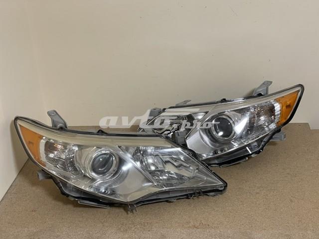 Reflektor lewy Toyota 8117033841 cena, od 109,40 USD