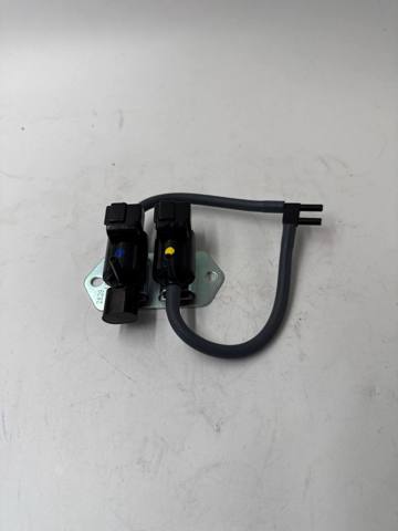 Zawór próżniowy załączania przedniego napędu Q-fix Q1280023 cena, od 34,24 USD