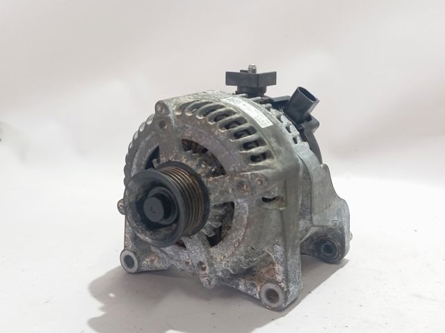 764013104 BMW Alternator