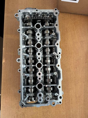 Do koszyka Wał rozrządu silnika ssący, dolotowy Ford Focus IV HP