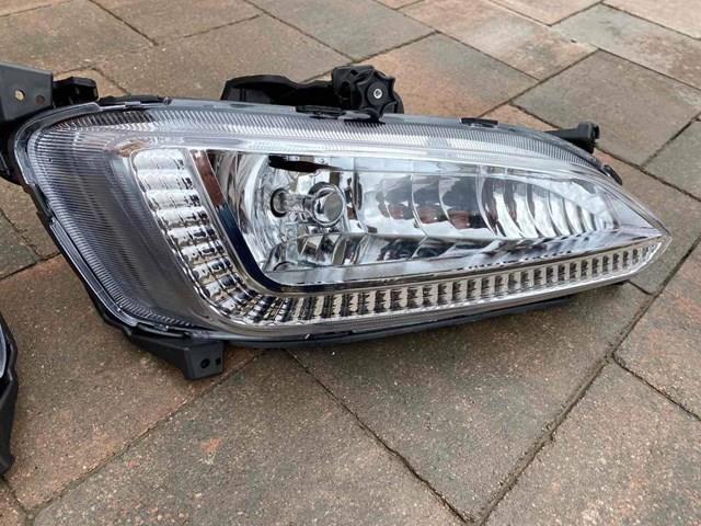 Lampa przeciwmgielna lewa Hyundai Santa Fe III
