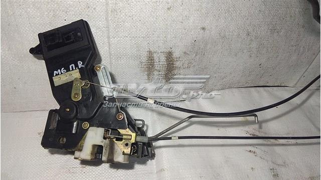 Zamek drzwi przednich prawych Mazda 6 sedana (GG) (2002 - 2008) cena, od 70,84 USD