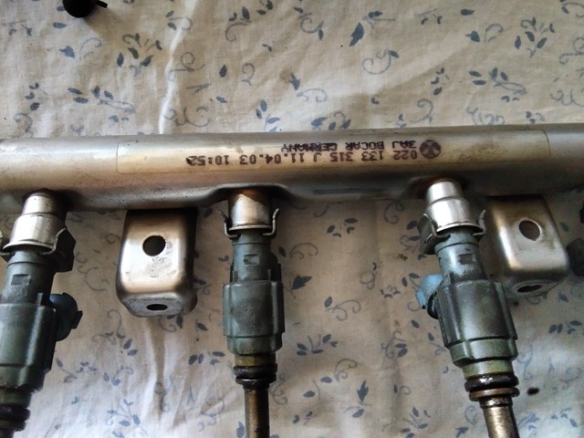 022906031J VAG Wtryskiwacz paliwa