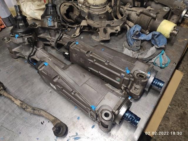 Listwa kierownicza (maglownica) VAG 4G1423055DC cena, od 832,89 USD