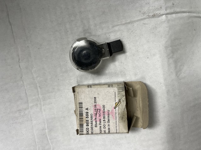 Do koszyka 8K0955559A VAG Czujnik deszczu