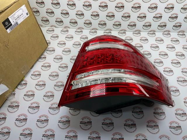 Lampa zespolona tylna prawa A1648203464 Mercedes