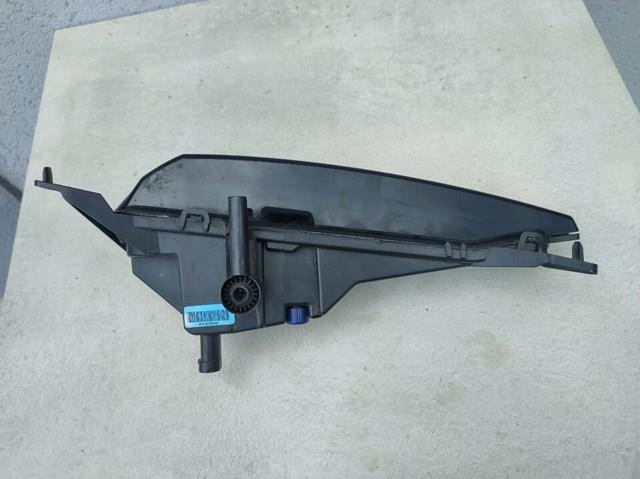 Lampa przeciwmgielna prawa Land Rover LR072645 cena, od 324,84 USD