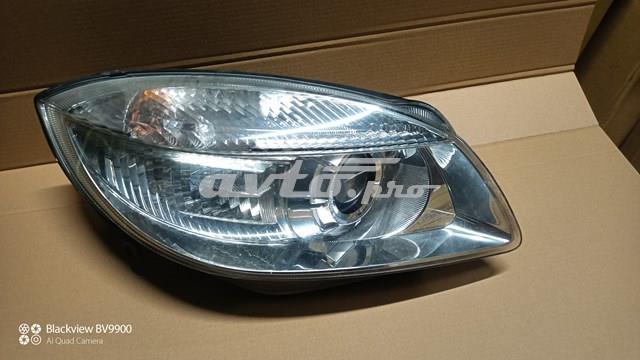 Reflektor prawy VAG 5J1941016A cena, od 286,26 USD