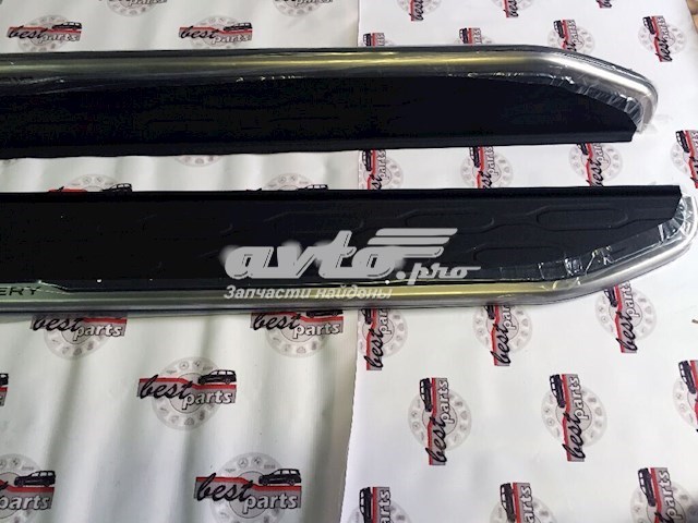 Podnóżek (zestaw na auto) Land Rover VPLCP0210 cena, od 776,42 USD