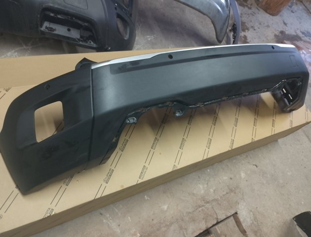 98385170XT Peugeot/Citroen Zderzak tylny